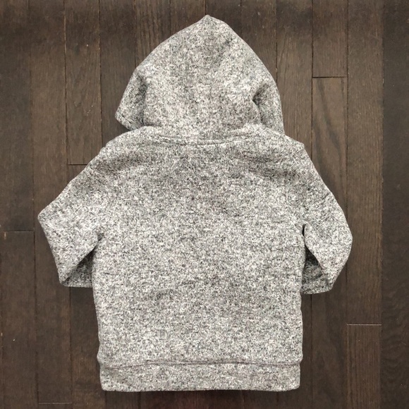 NWT The Children’s Place Zip-up Hoodie in 4T - Picture 2 of 4